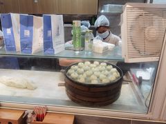 -李与白包子铺(桐梓林店)