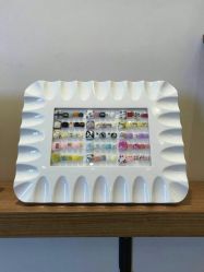 -进巍美甲美睫店