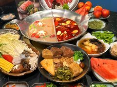 -湊湊火锅·茶憩(颐堤港店)