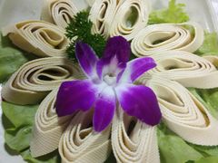 -羊家胡同·龙虾烧烤火锅(龙汇路店)