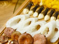 -鲜菌江湖正宗野生菌火锅