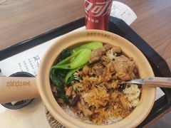 -煲仔皇腊味煲仔饭(经四万达店)