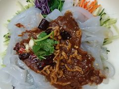 大东北炒肉拉皮-老厨家(中央大街西七道街店)