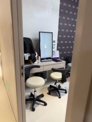 -佳颜轻医美·美学抗衰中心