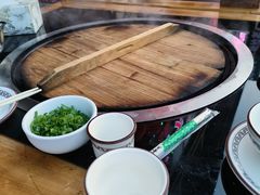 -山妹子铁锅炖