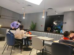 -必胜客(漕宝路店)