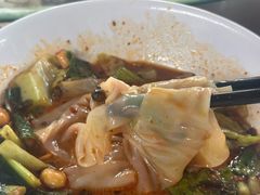 -余庆小吃(小吃一条街店)