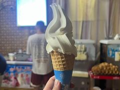 -古老冰山特色冰淇淋店(艾提尕尔店)