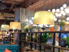 -领鲜活海鲜榴莲自助火锅(东门店)