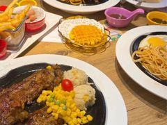-豪客来牛排(中央花苑店)