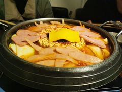 -军硕烤肉·部队火锅(二七万达店)