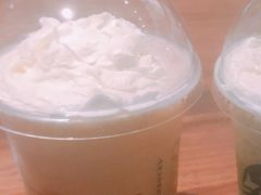 -星巴克臻选(南京艾尚天地店)