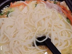 -阿香米线(大唐西市大润发店)