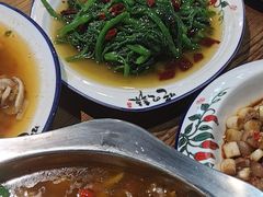 -厨神老街兔·淳朴人家店(盐帮菜风味名店)