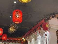 -头上红煨盐鸡·非遗院子餐厅