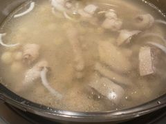 -烹然四季椰子鸡火锅(姚家园万象汇店)