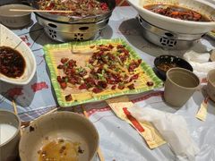 -肥肥虾庄·金牌油焖大虾(杨园滨江时代walk店)