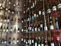 -wineapp葡萄酒餐吧(外滩金融中心店)