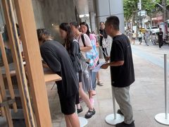 -喜茶(上海打浦桥日月光gelato lab+店)