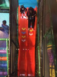 -动力星球家庭亲子游乐中心