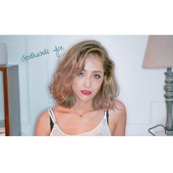 -Godhands美发设计沙龙