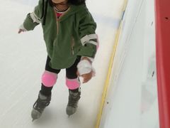 -陈露国际冰上中心(天津嘉里汇店)