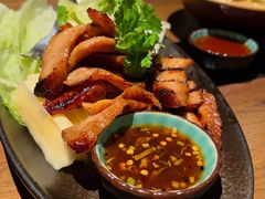 香扒猪颈肉配苹果-米泰MiThai