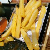 薯条脆脆哒，也味道很不错，人也不多