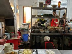 -余庆小吃(小吃一条街店)