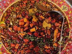 -八府香鸭·啫啫煲(华山路店)