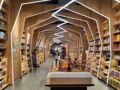 -覔书店(壹方城店)
