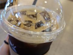 黑金气泡美式-luckincoffee瑞幸咖啡(香港名店街店)