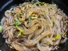 -万记麻辣烫国展总店