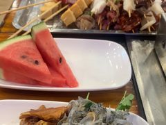 -哈尔滨小酒馆·鲜肉现穿自助烧烤(康新花园店)