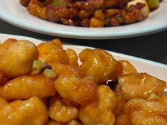-小船渔村•大连菜•大连焖鱼(黄河路店)