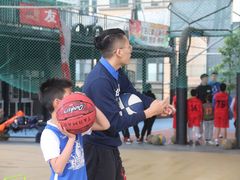 -东方启明星篮球培训(击掌校区)