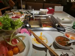 -海底捞火锅鲜切牛肉主题店(长寿路店)
