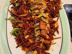 -巧克力渔家.小船海鲜胶东菜(万平口店)