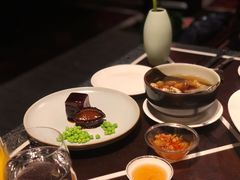 -杭州西子湖四季酒店·金沙厅