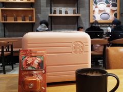 -星巴克臻选(青岛金狮广场店)