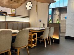 -左庭右院鲜牛肉火锅(浦江欢乐颂店)