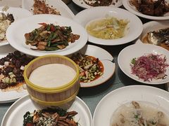 -梦都海鲜酒家(万达广场江桥店)