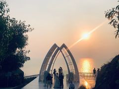 -那琴半岛地质海洋公园