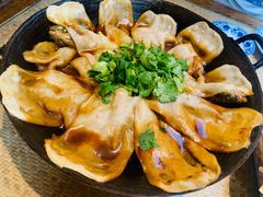 地锅昂刺鱼-大张烙馍村(三环南路旗舰店)