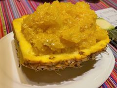 -香巴拉云南餐厅(华莱坞店)