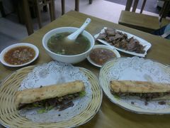 2013-09-29-588-王胖子驴肉火烧(鼓楼店)