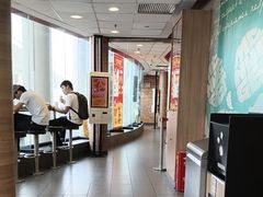 -麦当劳(虹梅路地铁站店)