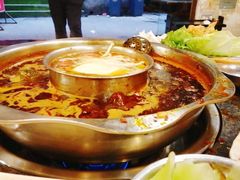 -邓莽子老火锅(中兴路总店)