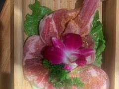 -么肆烤肉(汉街形象店)