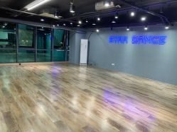 -STAR舞蹈工作室